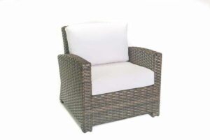 Bonita Collection- Oak Club Chair 31" x 32" x 33"
